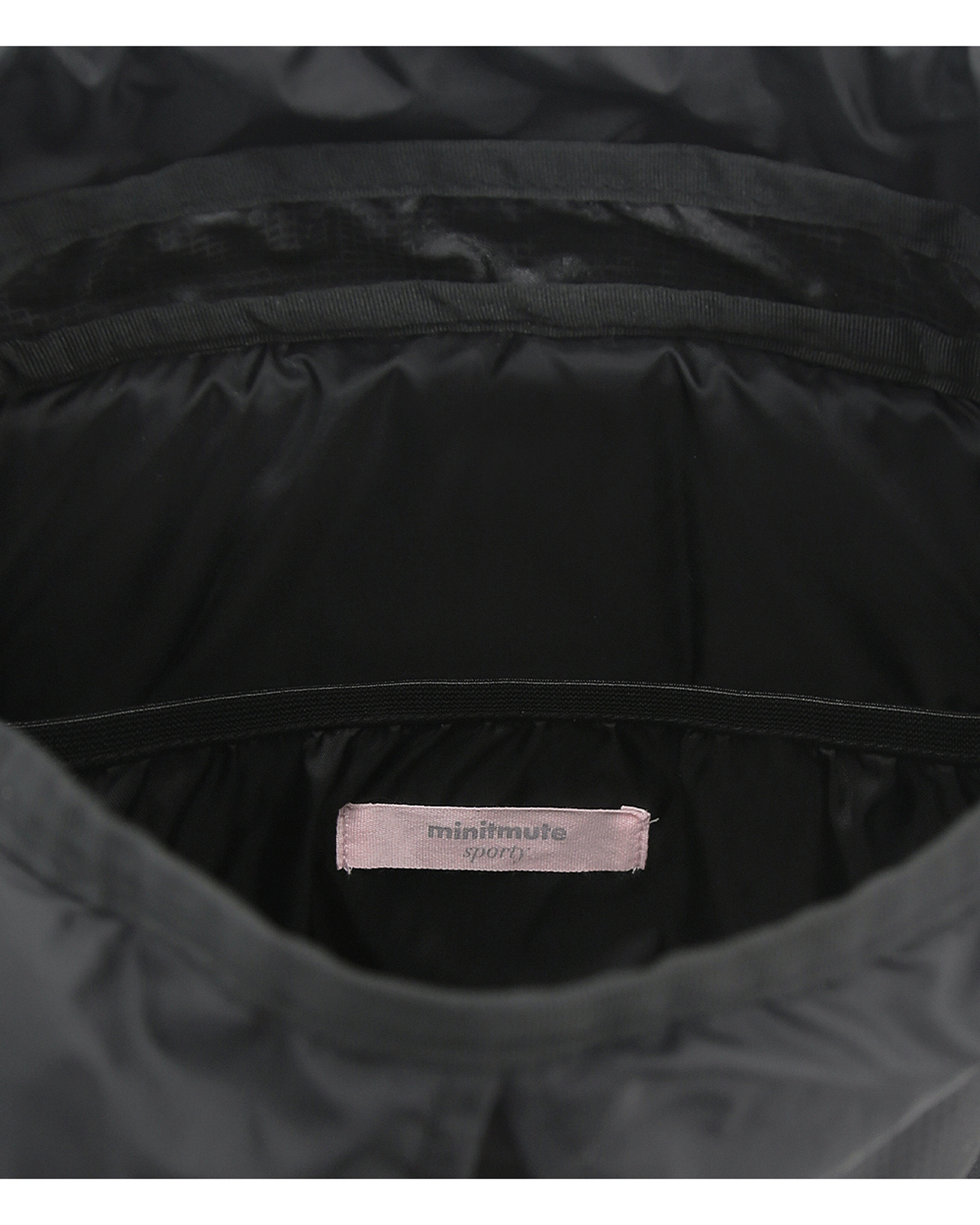 バッグ minitmute spoty Bask Backpack 11L Black Bask Backpack 11L – minitmute.jp